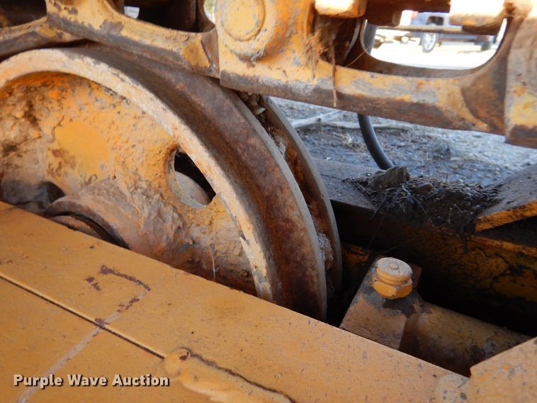 image for item DK3339 Gomaco GT6300  slip form paver