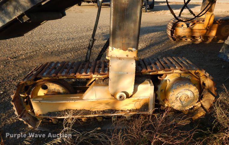 image for item DK3339 Gomaco GT6300  slip form paver