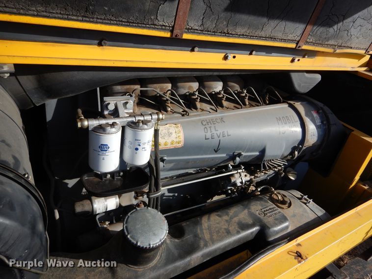 image for item DK3349 1991 Atlas Copco XAHS125  air compressor