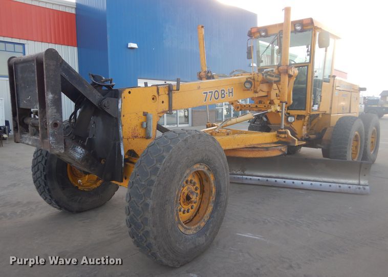 image for item DK3363 1991 John Deere 770BH  motor grader