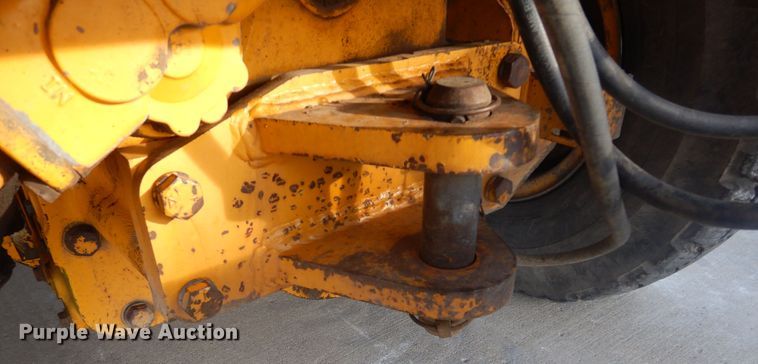 image for item DK3363 1991 John Deere 770BH  motor grader