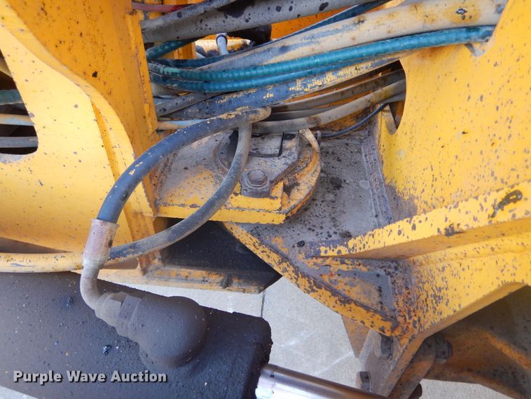 image for item DK3363 1991 John Deere 770BH  motor grader