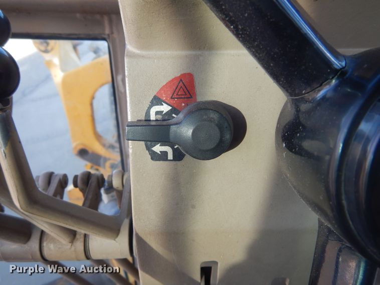 image for item DK3363 1991 John Deere 770BH  motor grader