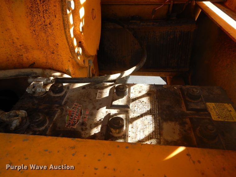 image for item DK3363 1991 John Deere 770BH  motor grader