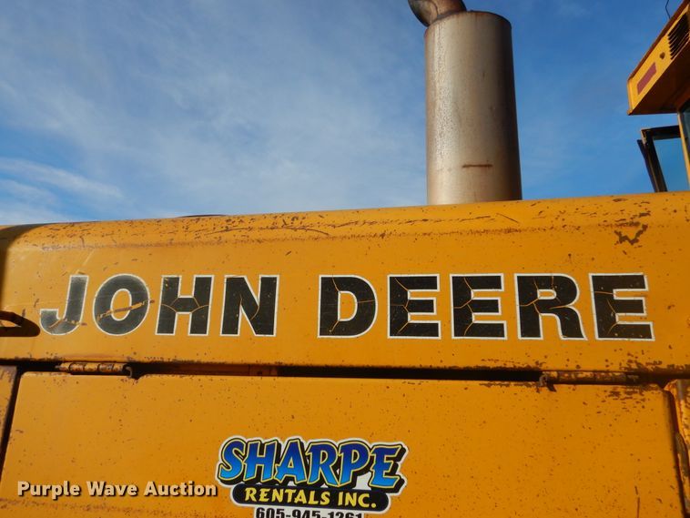 image for item DK3363 1991 John Deere 770BH  motor grader