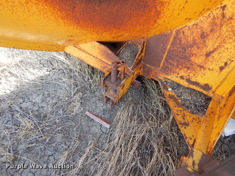 image for item DK3412 1983 Falls V90  V-plow