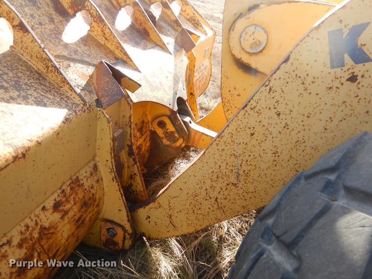 image for item DK3416 2000 Komatsu WA420-3MC  wheel loader