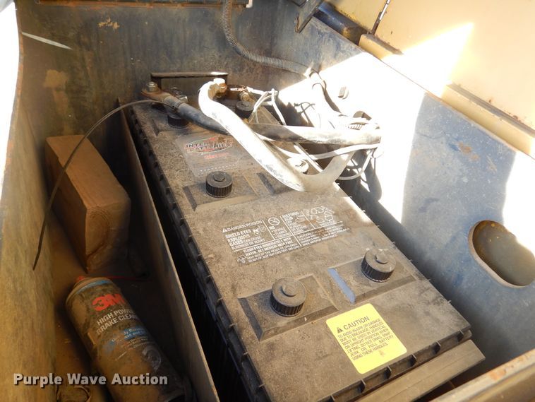 image for item DK3416 2000 Komatsu WA420-3MC  wheel loader