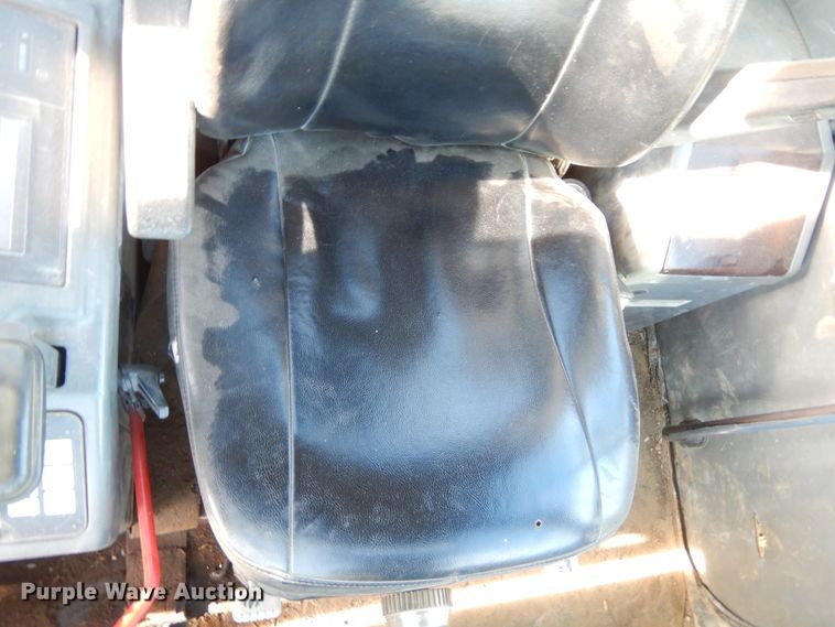 image for item DK3416 2000 Komatsu WA420-3MC  wheel loader