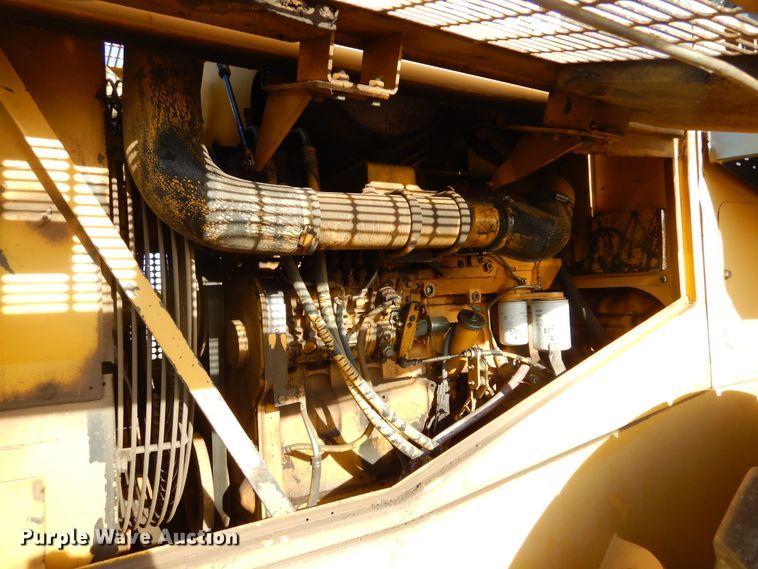 image for item DK3416 2000 Komatsu WA420-3MC  wheel loader