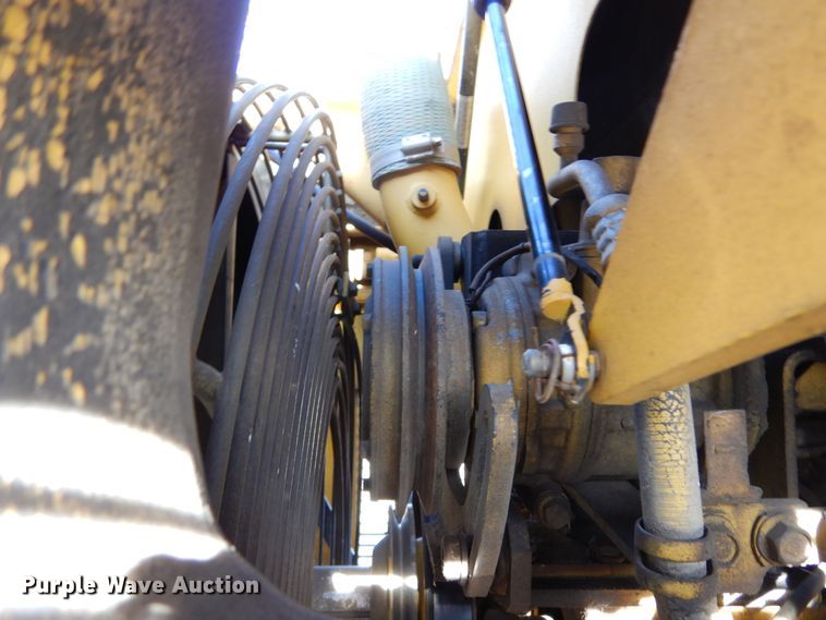 image for item DK3416 2000 Komatsu WA420-3MC  wheel loader