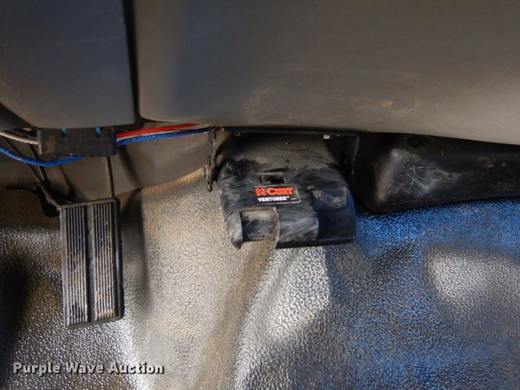 image for item DK3424 2001 Ford F350 Super Duty  Crew Cab utility bed pickup truck