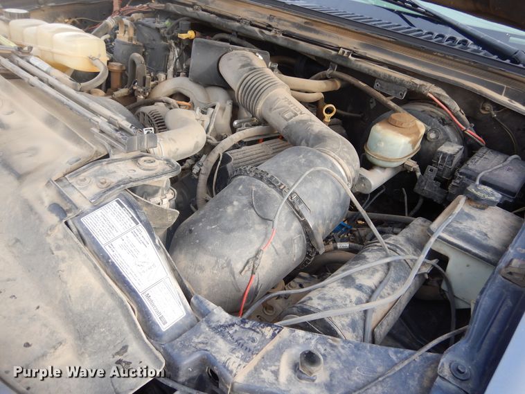 image for item DK3424 2001 Ford F350 Super Duty  Crew Cab utility bed pickup truck