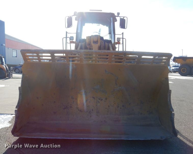 image for item DK3426 2004 Caterpillar 966G  wheel loader