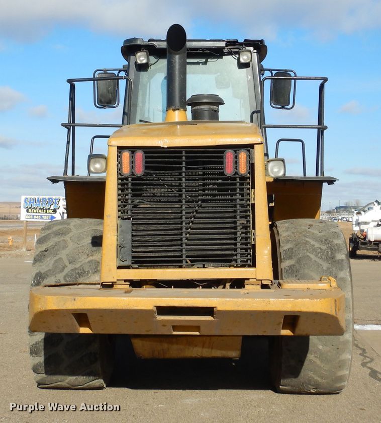 image for item DK3426 2004 Caterpillar 966G  wheel loader