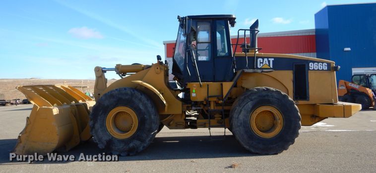 image for item DK3426 2004 Caterpillar 966G  wheel loader