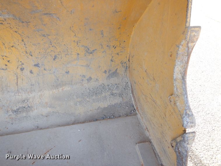 image for item DK3426 2004 Caterpillar 966G  wheel loader