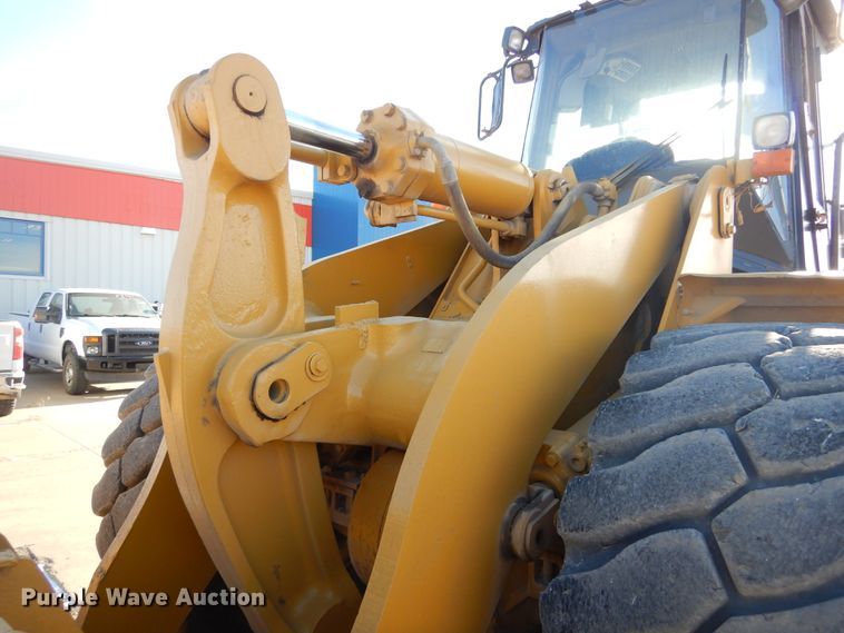 image for item DK3426 2004 Caterpillar 966G  wheel loader