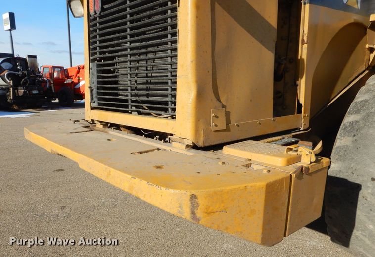 image for item DK3426 2004 Caterpillar 966G  wheel loader