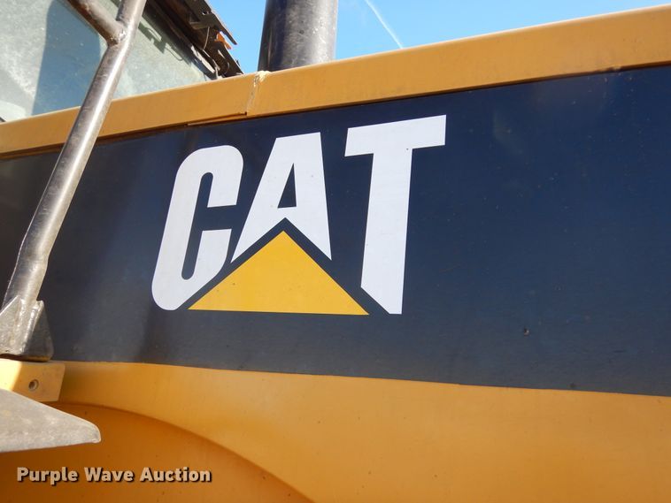 image for item DK3426 2004 Caterpillar 966G  wheel loader