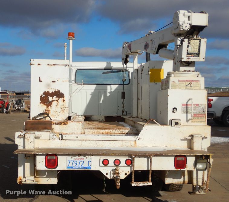 image for item DK3427 1992 International 4700  utility / service truck