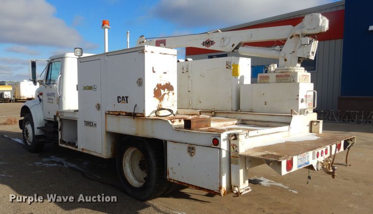 image for item DK3427 1992 International 4700  utility / service truck