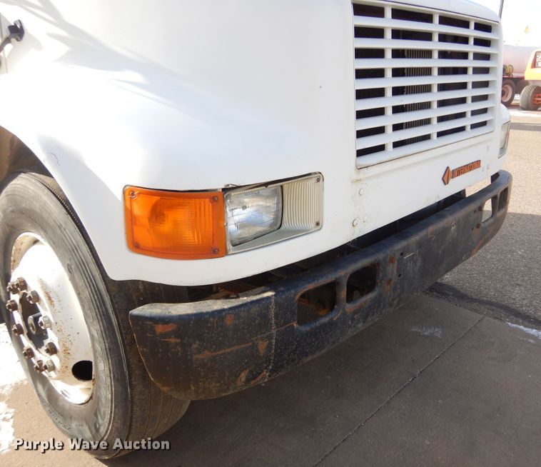 image for item DK3427 1992 International 4700  utility / service truck