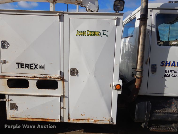 image for item DK3427 1992 International 4700  utility / service truck