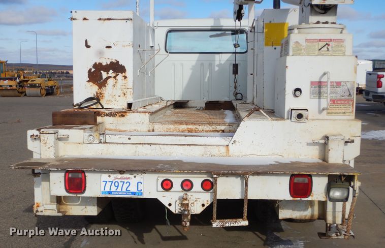 image for item DK3427 1992 International 4700  utility / service truck