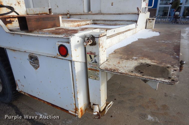 image for item DK3427 1992 International 4700  utility / service truck