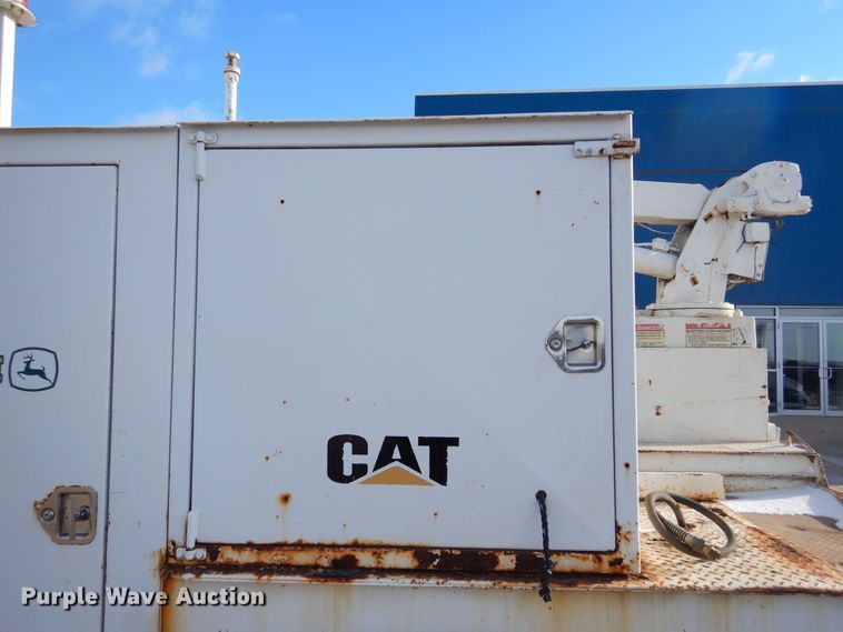 image for item DK3427 1992 International 4700  utility / service truck