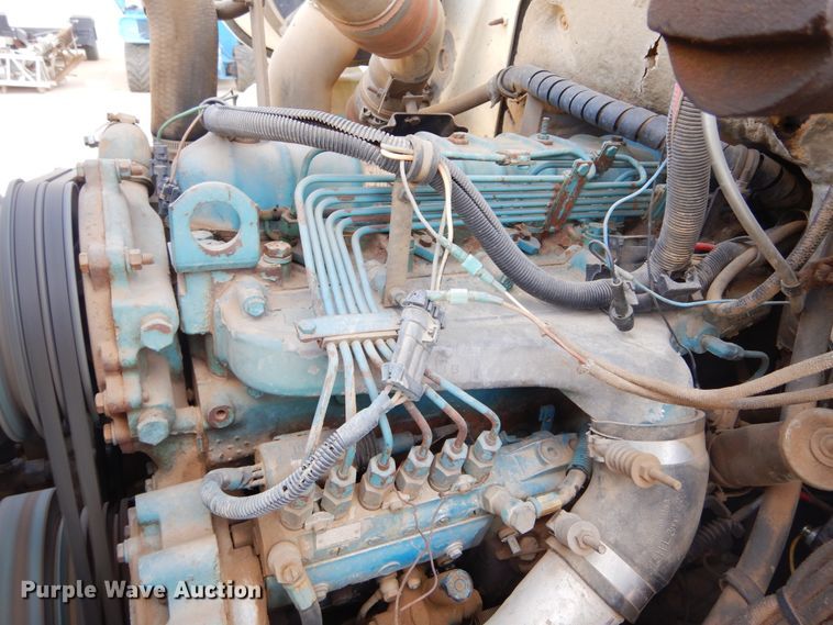 image for item DK3427 1992 International 4700  utility / service truck