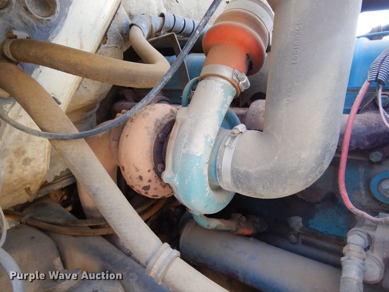 image for item DK3427 1992 International 4700  utility / service truck