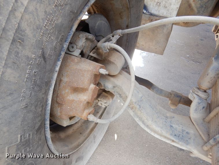 image for item DK3427 1992 International 4700  utility / service truck