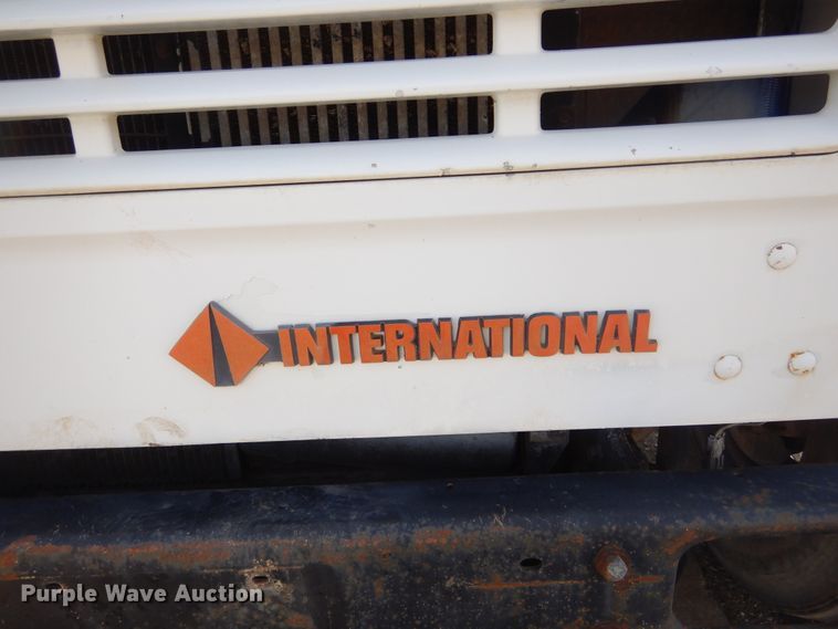 image for item DK3427 1992 International 4700  utility / service truck