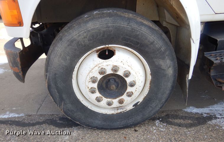 image for item DK3427 1992 International 4700  utility / service truck