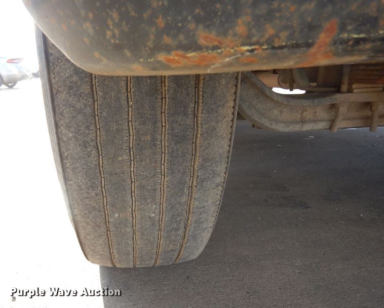 image for item DK3427 1992 International 4700  utility / service truck