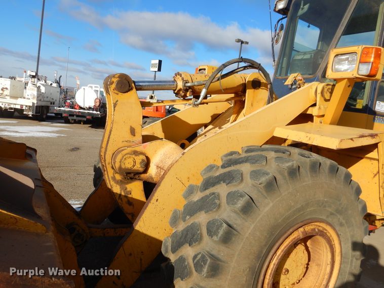 image for item DK3428 Komatsu WA380-1  wheel loader