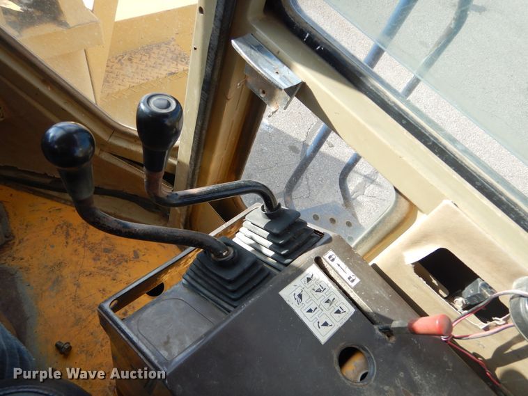 image for item DK3428 Komatsu WA380-1  wheel loader