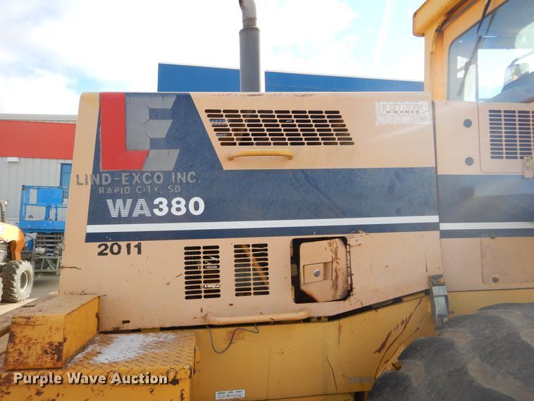 image for item DK3428 Komatsu WA380-1  wheel loader