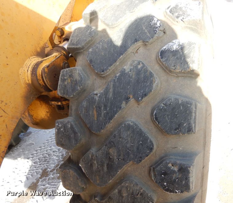 image for item DK3428 Komatsu WA380-1  wheel loader