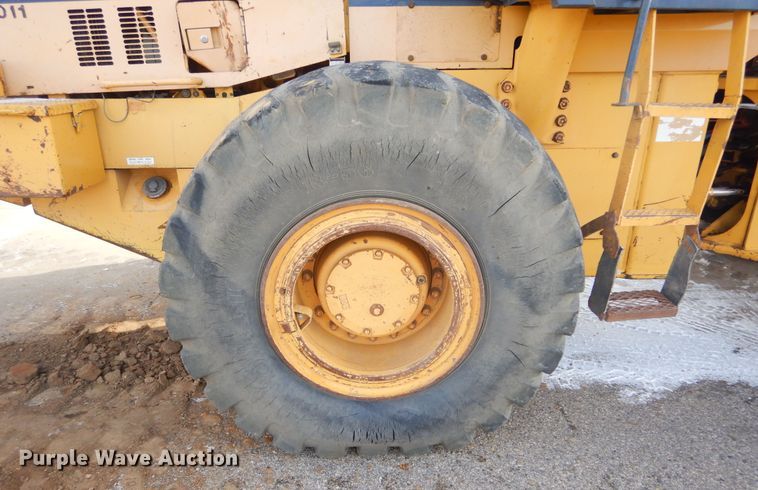 image for item DK3428 Komatsu WA380-1  wheel loader