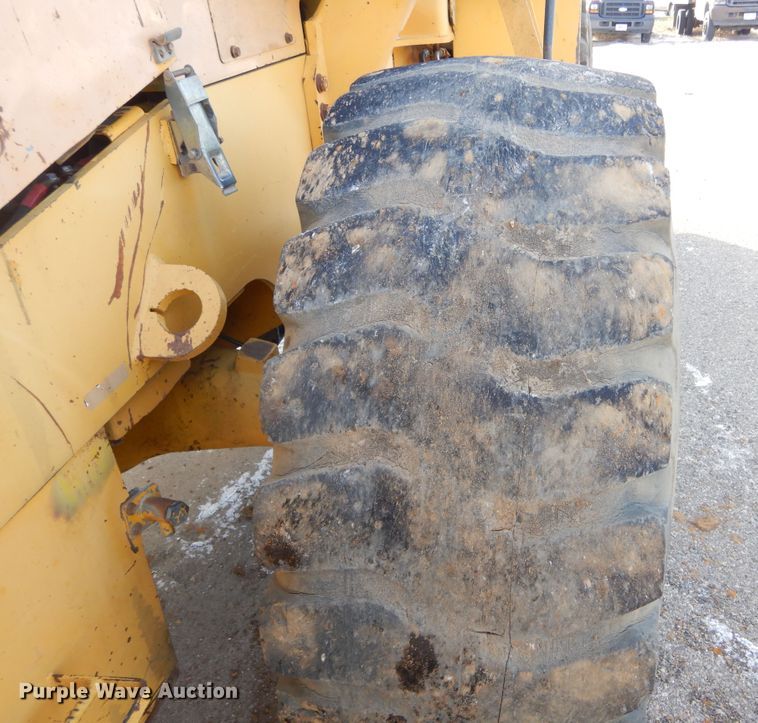 image for item DK3428 Komatsu WA380-1  wheel loader