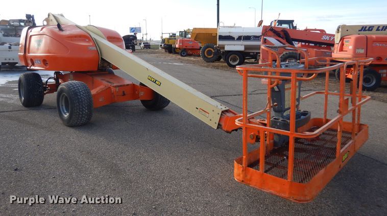 image for item DK3429 2001 JLG 400S  boom lift