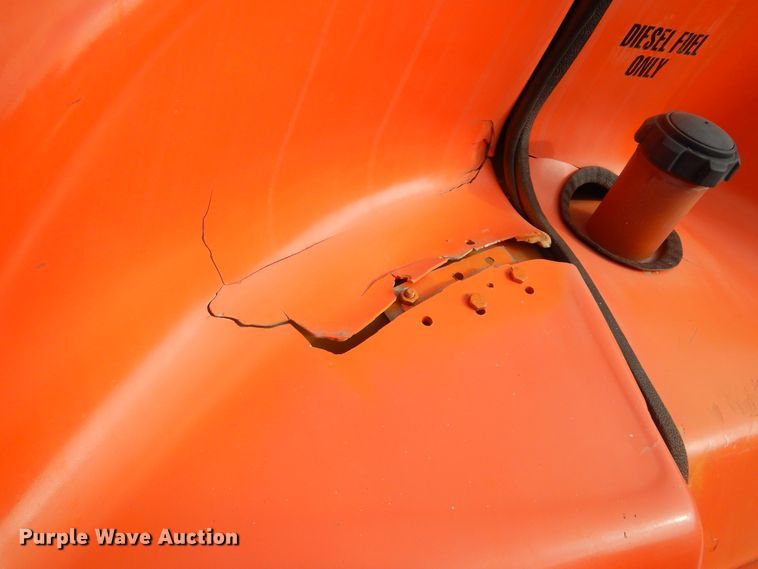 image for item DK3429 2001 JLG 400S  boom lift