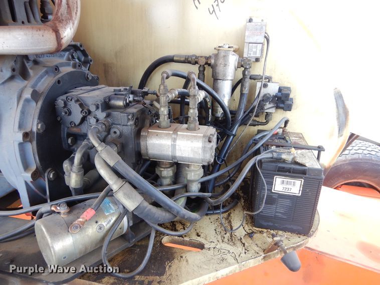 image for item DK3429 2001 JLG 400S  boom lift