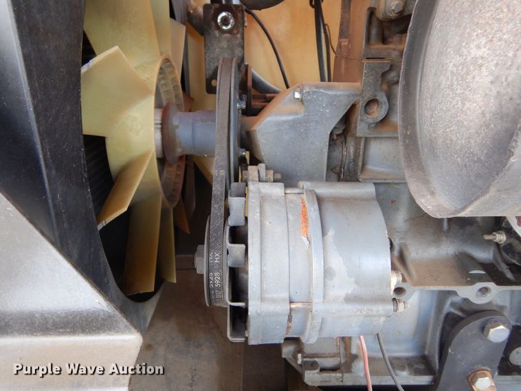 image for item DK3429 2001 JLG 400S  boom lift