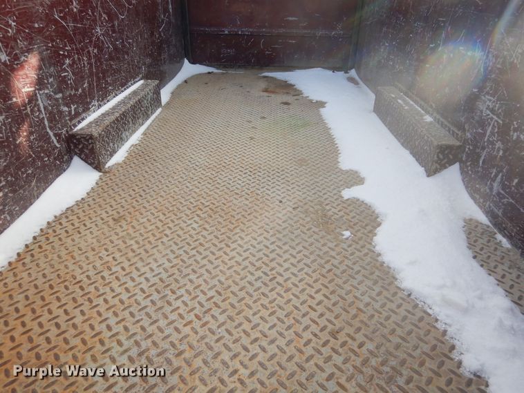 image for item DK3430 2006 Ford F350 Super Duty  Crew Cab utility bed pickup truck