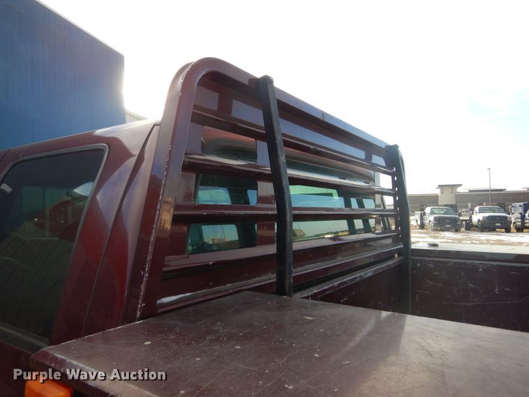 image for item DK3430 2006 Ford F350 Super Duty  Crew Cab utility bed pickup truck