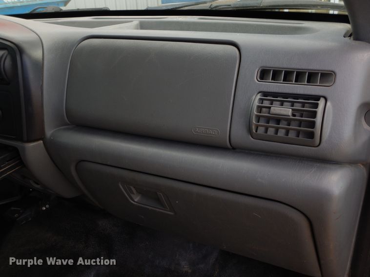 image for item DK3430 2006 Ford F350 Super Duty  Crew Cab utility bed pickup truck